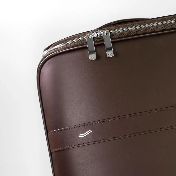 VOCIER F38 Carry-On luggage; Michael Kogelnik │BIG SEE VOCIER F38 Carry-On luggage; Michael Kogelnik │BIG SEE