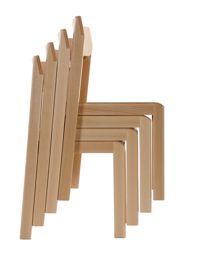 The Elma children's chair and table