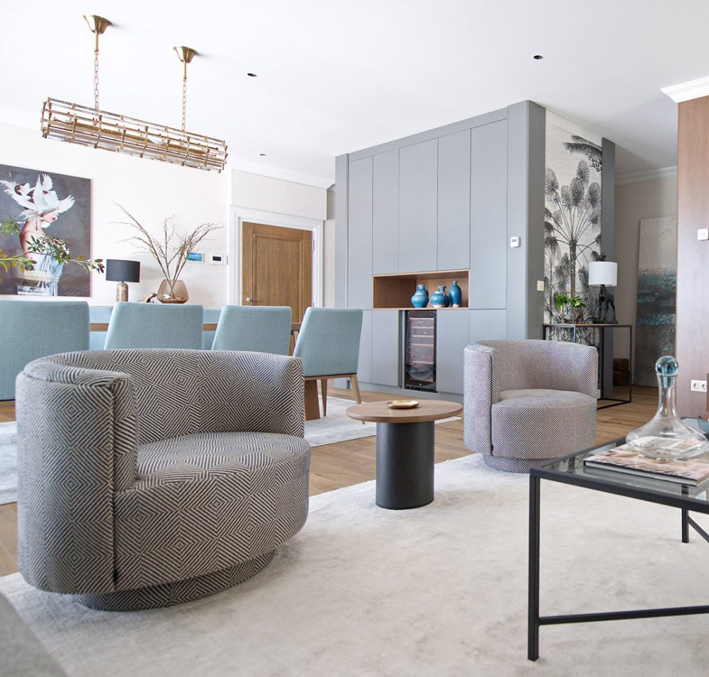 Peaceful Oasis Steel Framed Glass Secluded Penthouse preview