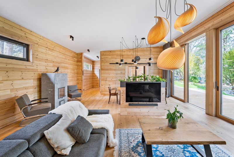 Modern log house interior near Brdy – BIG SEE
