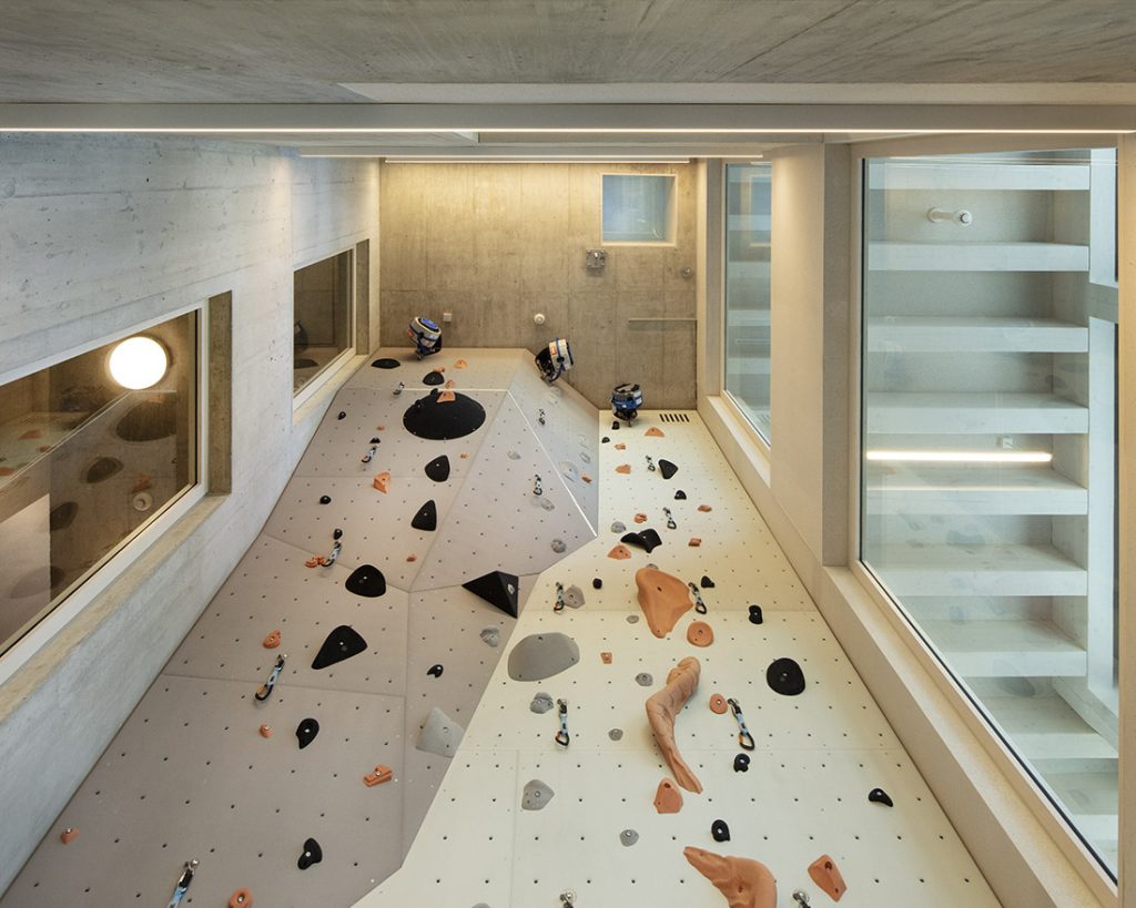 Alpine learning center “Les Cabris” – BIG SEE