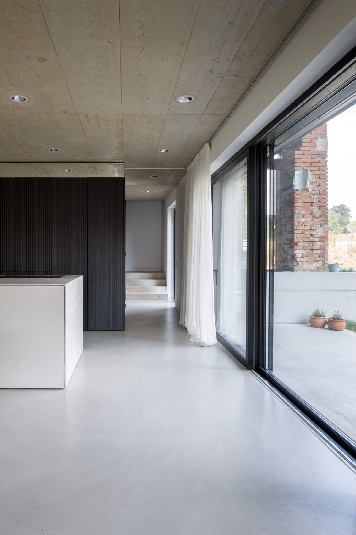 18 Renovation of 1960s Apartment