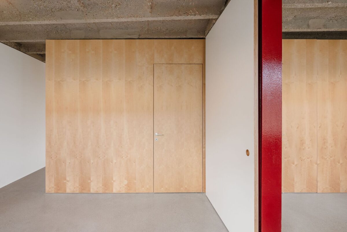 renovation-of-1960s-apartment-studio-jakob-sellaoui_16 Renovation of 1960s apartment