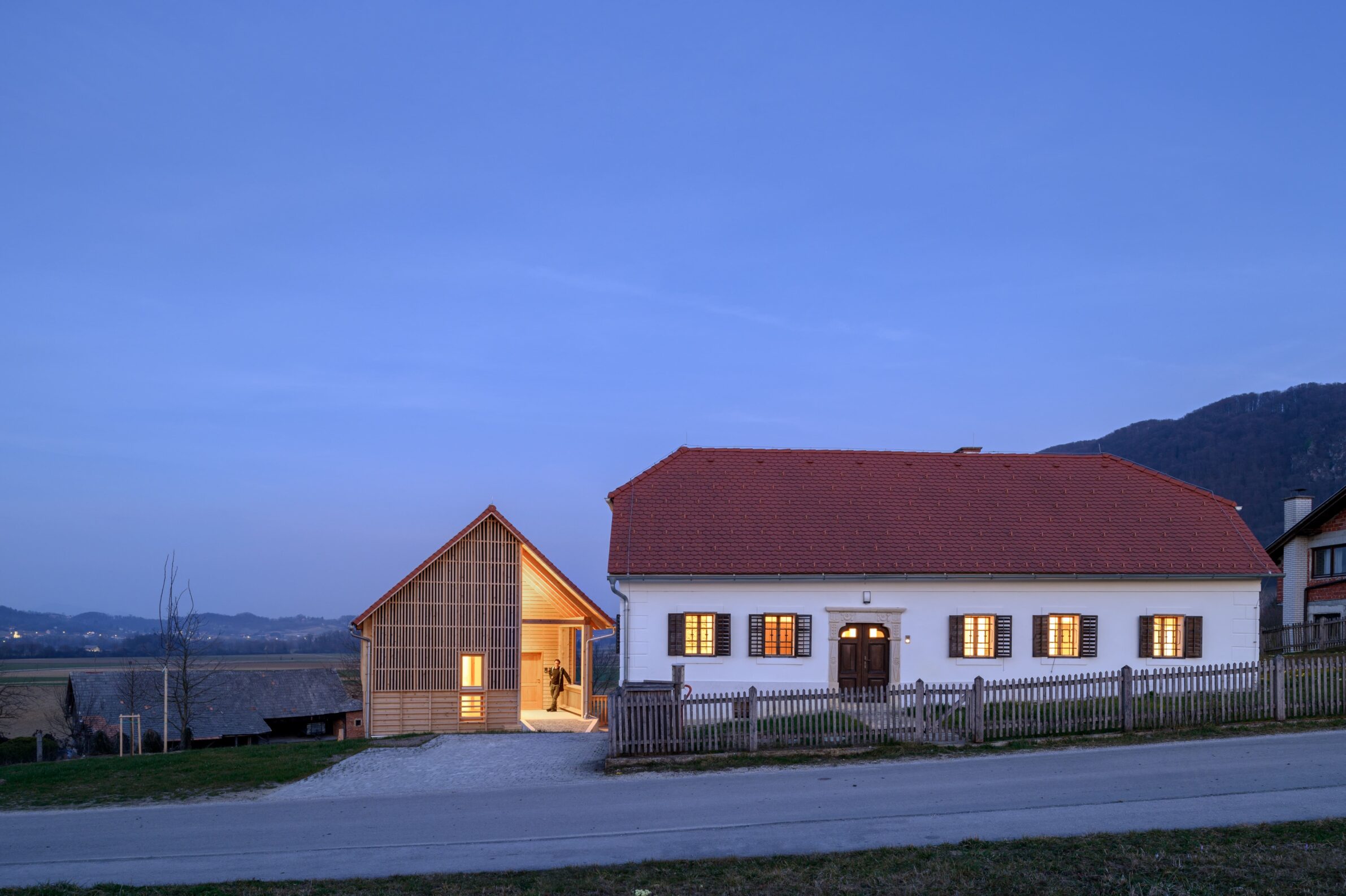 _KAB0832-2503 studio abiro