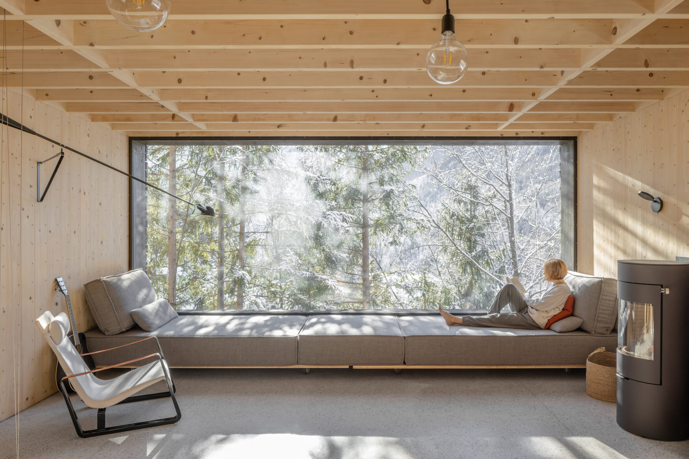 Twin Alpine Houses_Dekleva Gregoric Architects_photo Ana Skobe_2_inside_04 Dekleva Gregoric