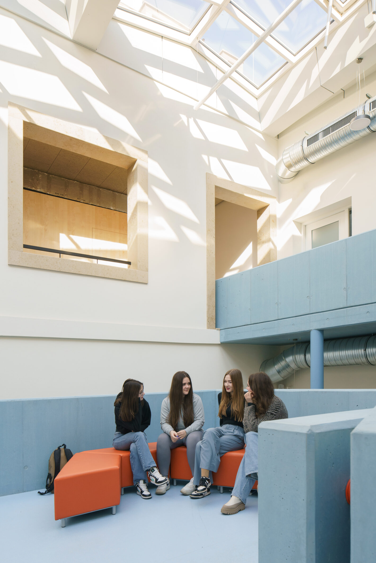 the plateau of the learning staircase_photo_Alex Shoot Buildings CAN Architects