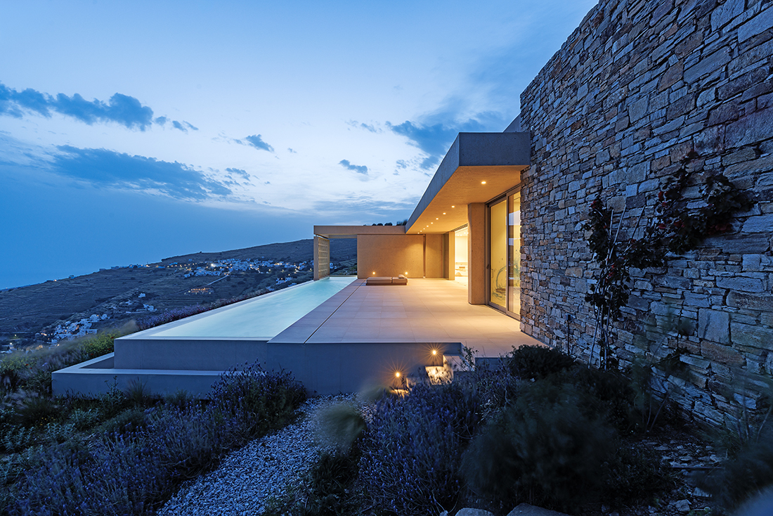 14.The Slot House by Katerina Valsamaki Architects-Photo credits Panagiotis Voumvakis Katerina Valsamaki