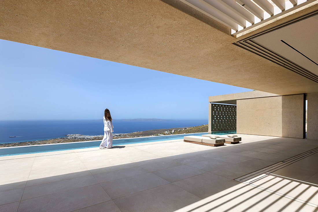 9.141-ΠΙΣΙΝΑ Katerina Valsamaki